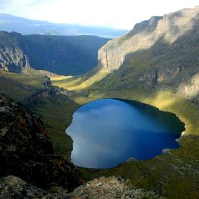 Tn Kenya Mt Kenya Lake Michaelson The Temple Chogoria Route